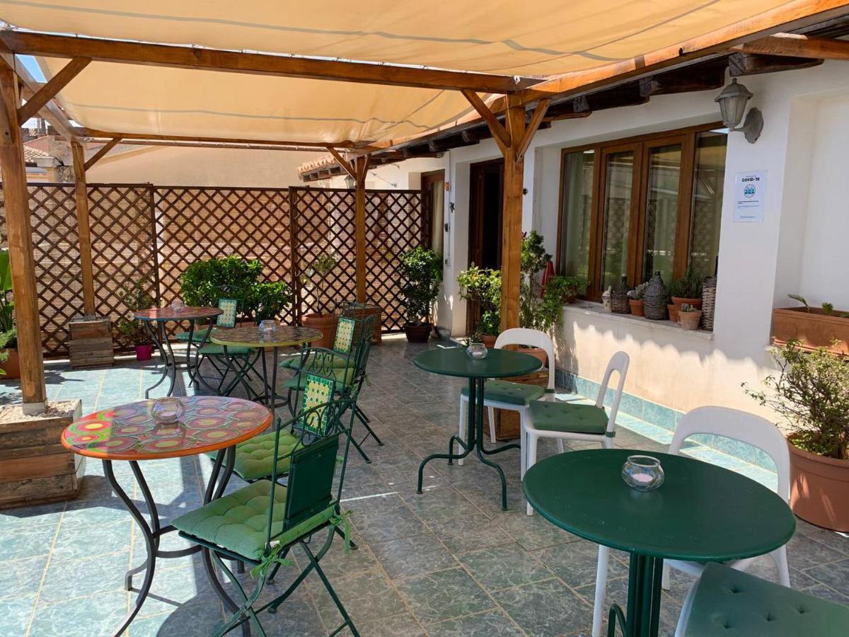 Guest House Le Sibille Taormina Exterior foto