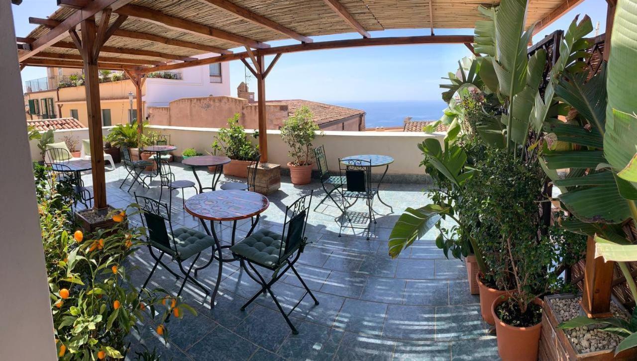 Guest House Le Sibille Taormina Exterior foto