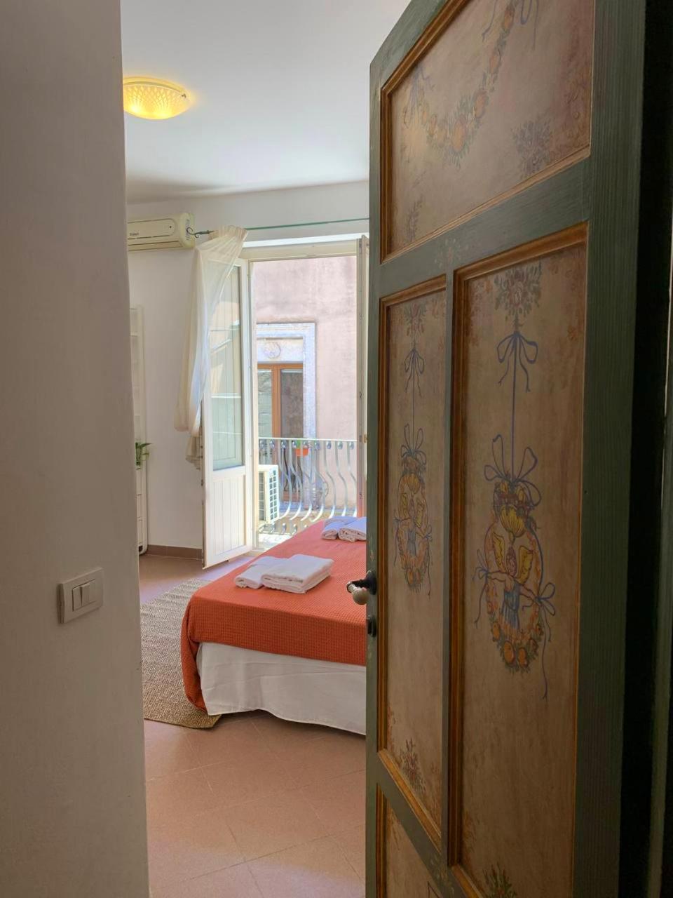 Guest House Le Sibille Taormina Exterior foto