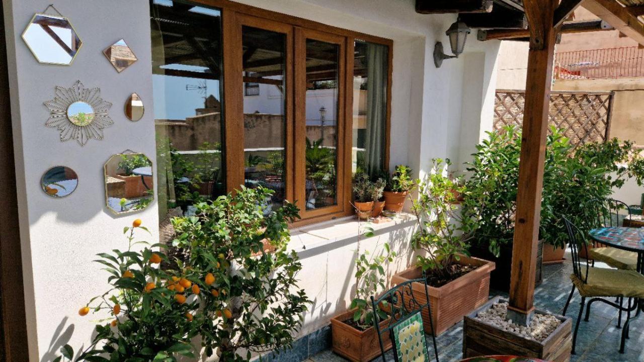 Guest House Le Sibille Taormina Exterior foto